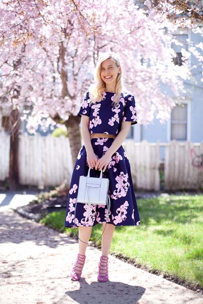 50-teleioi-syndyasmoi-floral-roycha-styl
