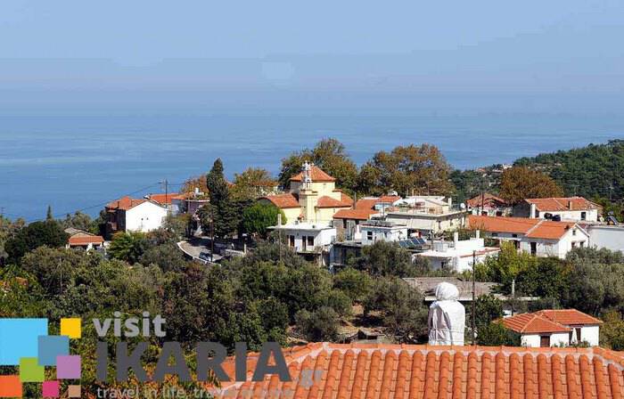 to-monadiko-chorio-stin-ellada-poy-ta-magazia-anoigoyn-stis-11-to-vrady-kleinoyn-to-proi