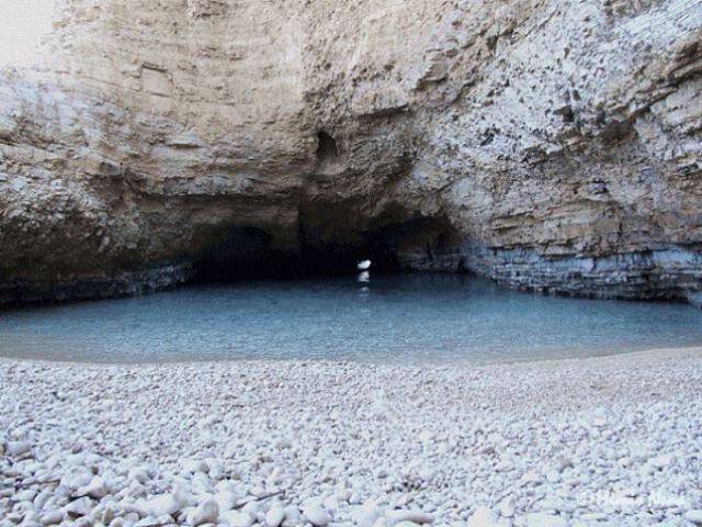 koyfonisia-enas-epigeios-paradeisos-chalarosis-asyllipti-omorfia