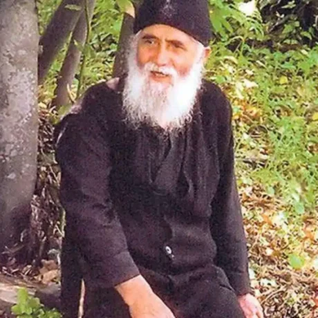 paisios-2.jpg