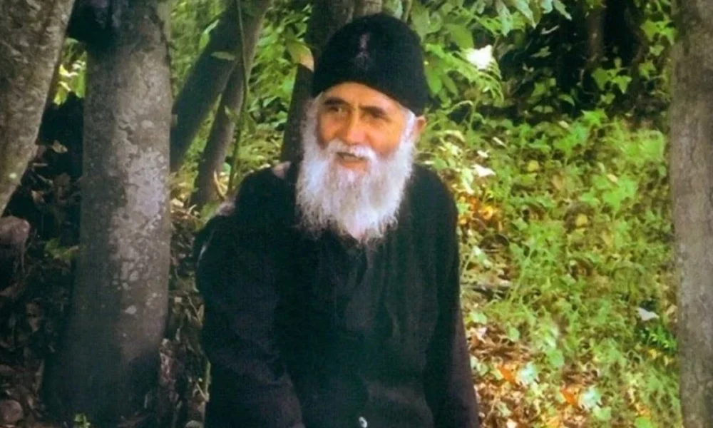 paisios-main