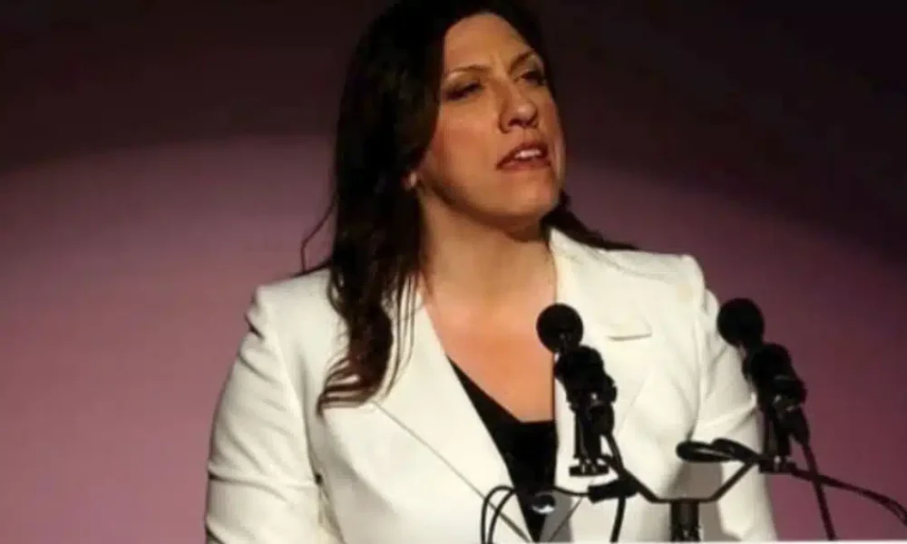zoekonstantopoulou-2-1068×632.jpg