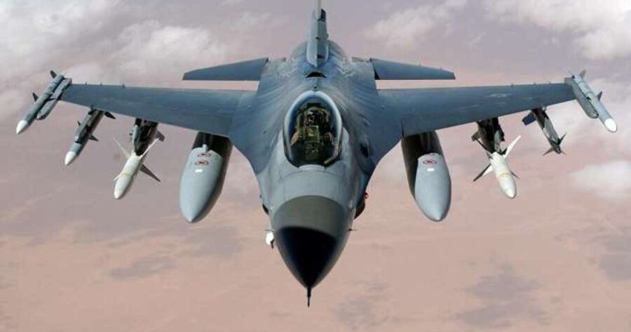 f-16-1360×1068-1-900×473