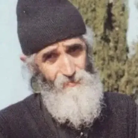 agios-paisios-ti-na-kanete-otan-o-theos-den-akouei-tin-prosefchi-sas