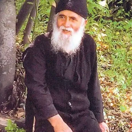 paisios-1-1260×754-1.jpg (1)
