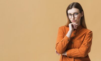 copy-space-young-woman-scaled