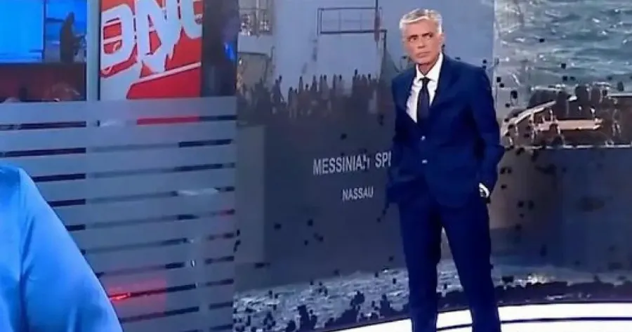 ektakti-eidisi-gia-niko-evangelato-dystychos