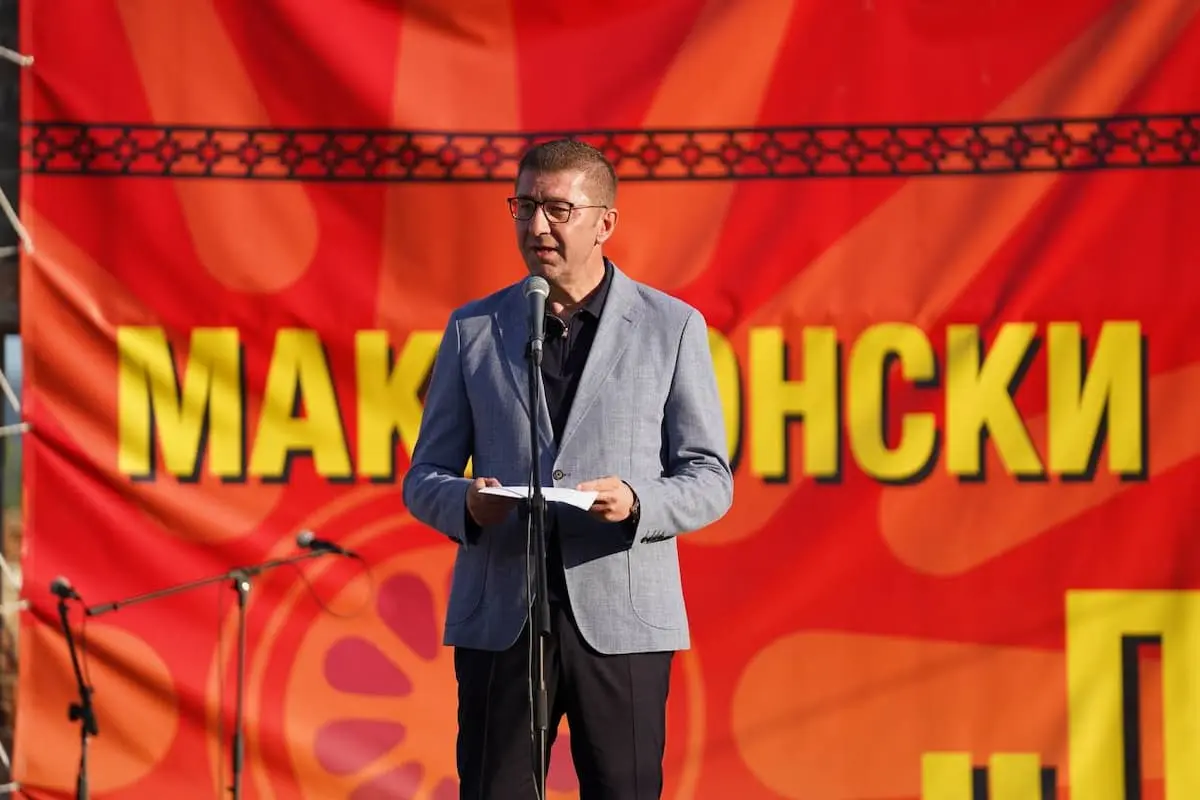 mickoski-pustec-albania