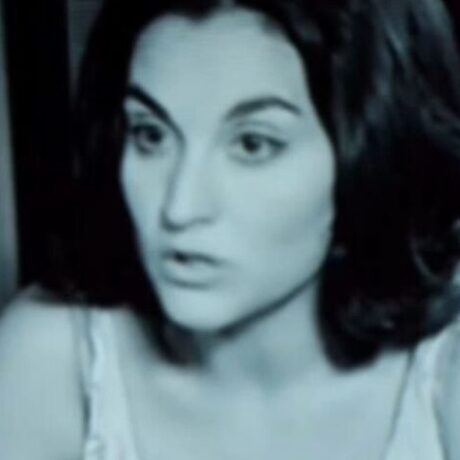 1a8eb719-elena-karpeta-900×473