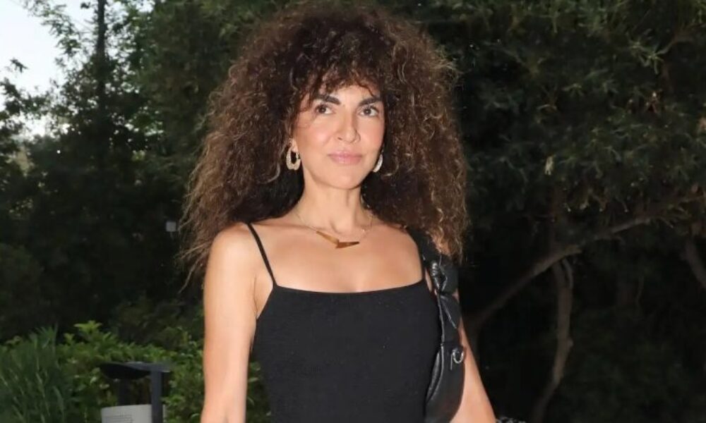 i-maria-solomou-mas-deichnei-gia-proti-fora