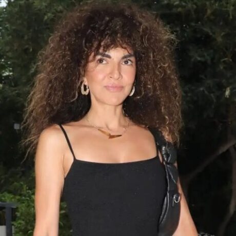 i-maria-solomou-mas-deichnei-gia-proti-fora