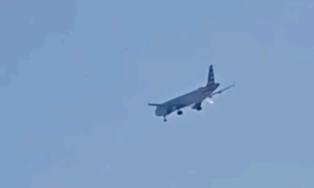 kerkira-fotia-kinitiras-aeroplanou