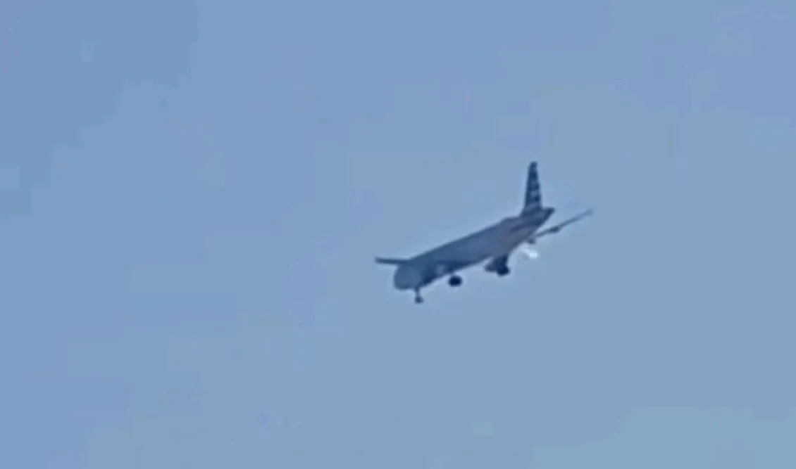 kerkira-fotia-kinitiras-aeroplanou