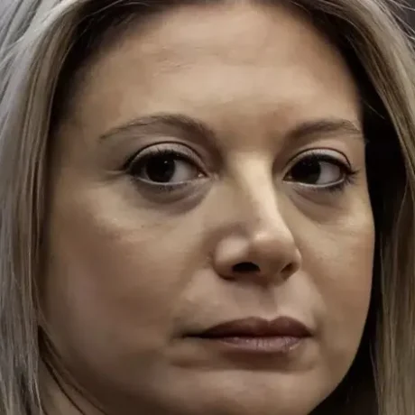 exalli-i-maria-karystianou-me-chydaio-skitso-gia-ta-tempi