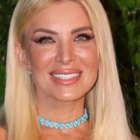 katerina-kainourgiou-egkyos-i-gnosti-parousiastria