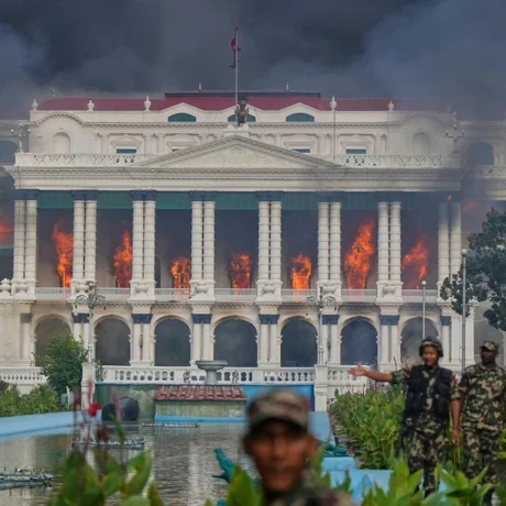 NEPAL1-2