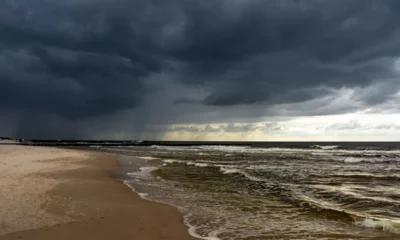 paralia _ thalassa – synnefia.jpg