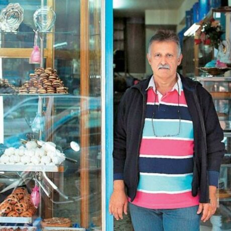 giorgos-piperidis-pethane-o-anthropos-piso-apo-to