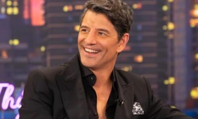 sakis-rouvas-dyskoles-ores-gia-ton-gnosto-tragoudisti-fotografia-mesa-apo-to-nosokomeio_1761294907-1200×800