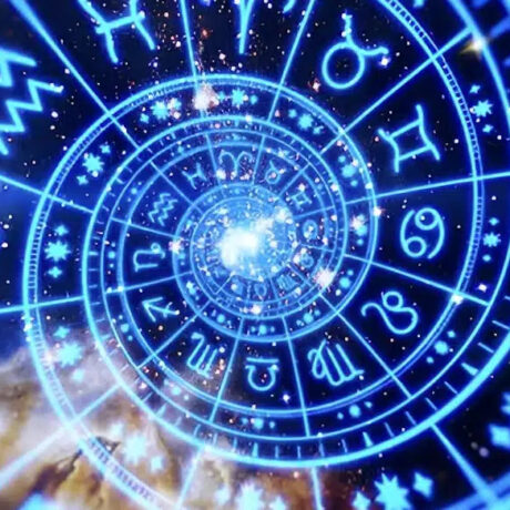 ta-5-zodia-pou-tha-lampsoun-se-olous