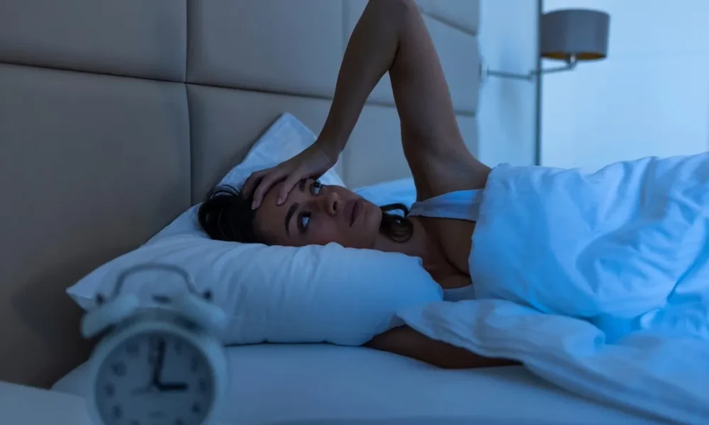 woman-cant-sleep