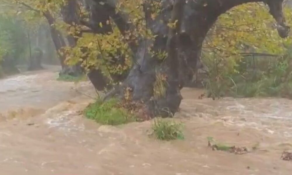 potamia-eginan-oi-dromoi-apo-tis-entones-vrochoptoseis