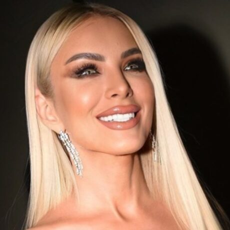 katerina-kainourgiou-stolise-to-christougenniatiko-dentro-sto-pio