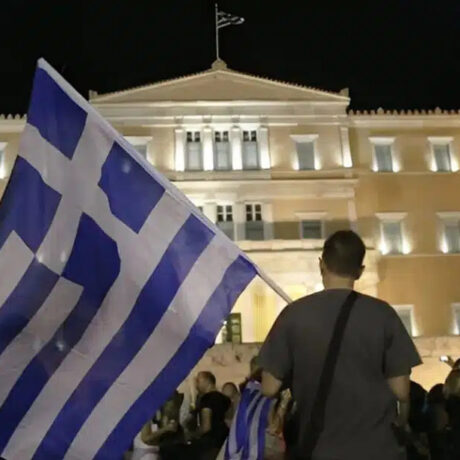 tragika-nea-gia-tin-ellada-kai-tous-ellines