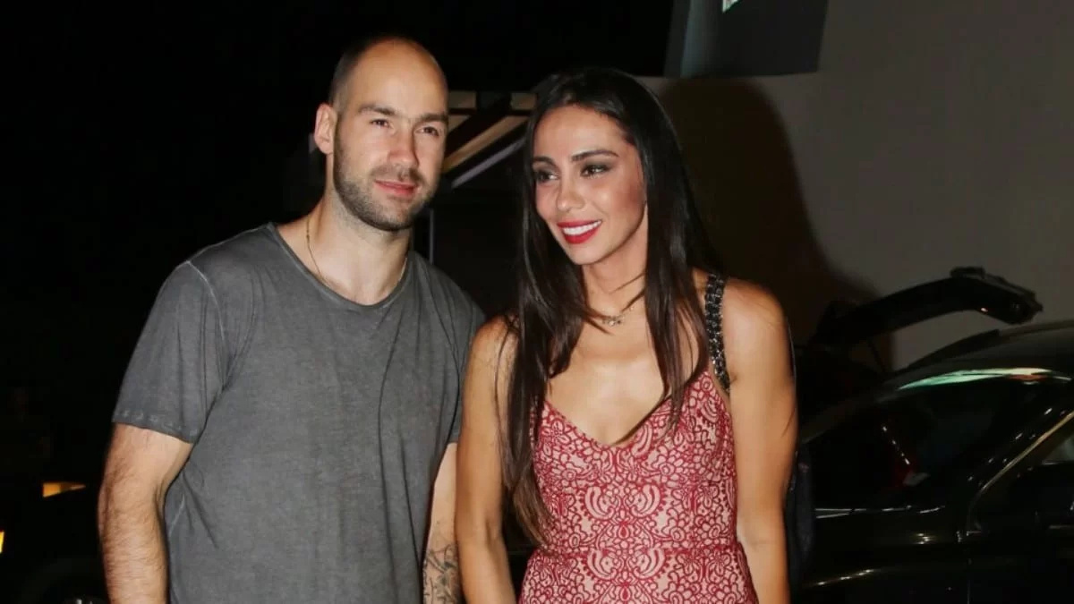 tin-chorise-gia-na-pantreftei-tin-olympia-chopsonidou (1)