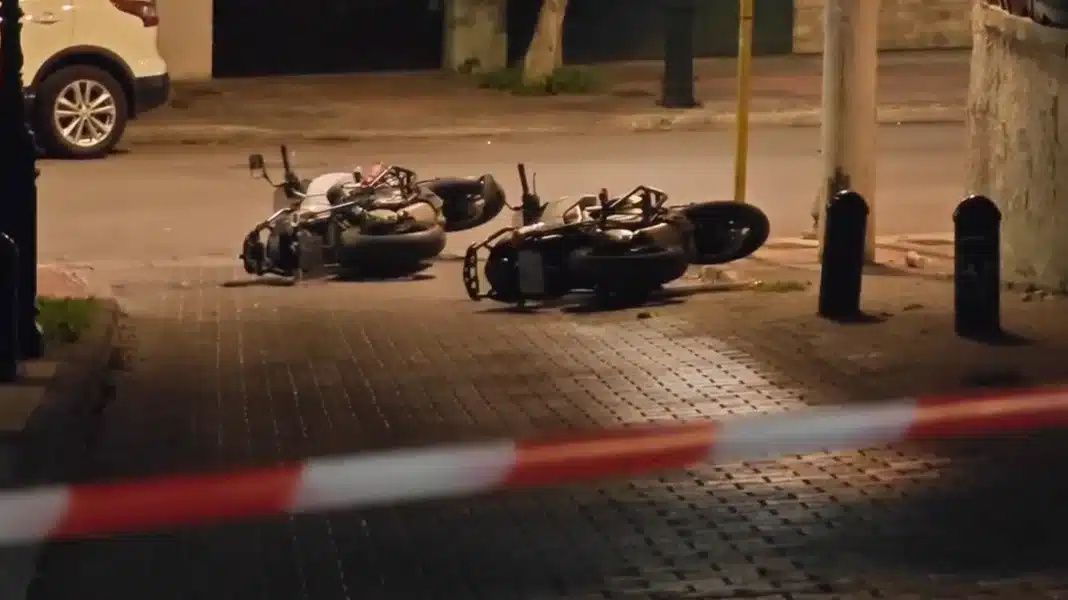 agios-dimitrios-4-diarriktes-travmatisan-astynomikous-kata-ti