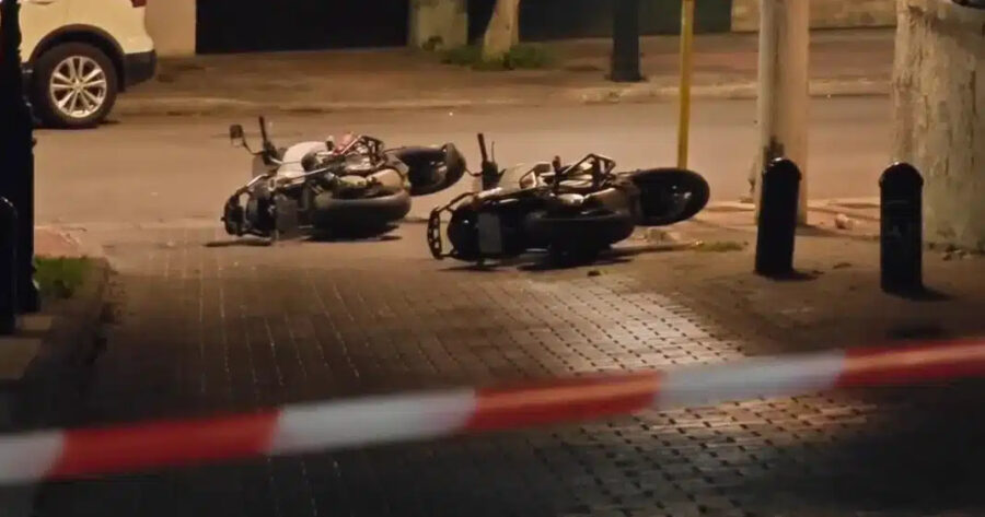 agios-dimitrios-4-diarriktes-travmatisan-astynomikous-kata-ti-900×473