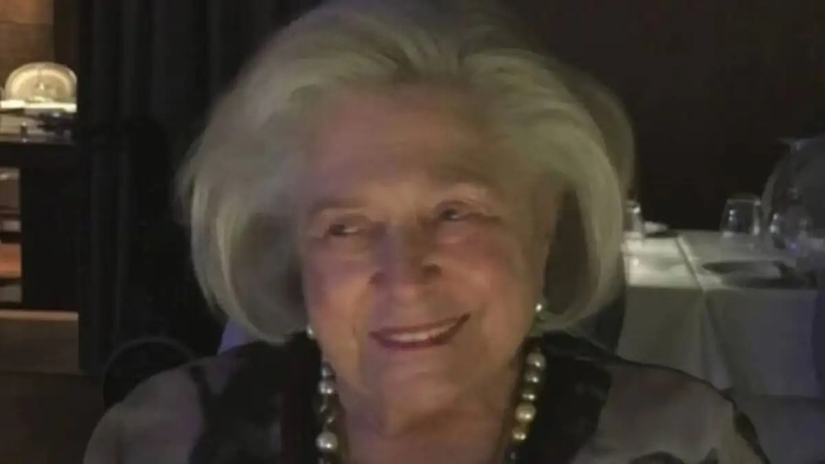 sok-pethane-i-manouela-vardinogianni