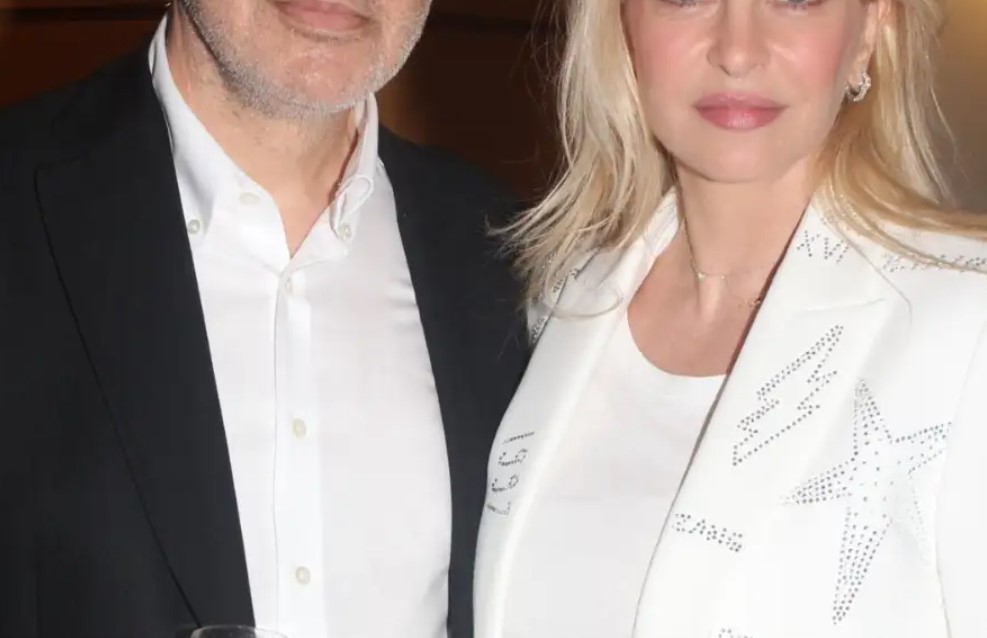 582032277_860660656883747_5477145797342534820_n-1