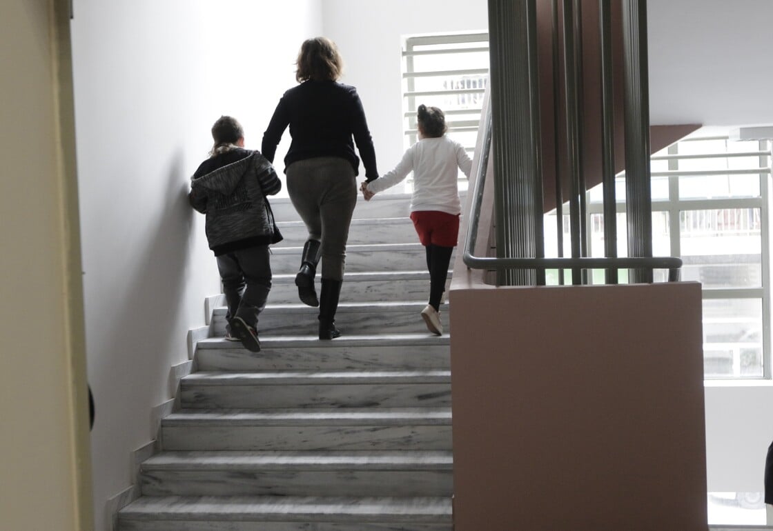 eidiko-sxoleio-peiraias-nekri-13xroni (1)