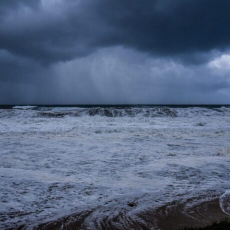 kakokairia-adel-synnefo-ypsous-11-chiliometron-ichise