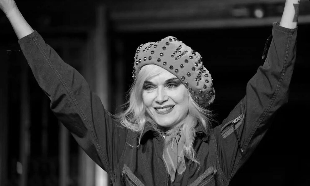 dystyxos-den-katafere-molis-anakoinothnke-pethave-i-agapimeni