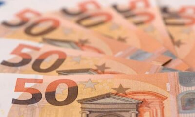 ektakto-xekinisan-oi-pliromes