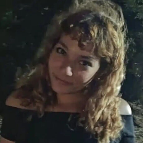 thrinos-gia-tin-dimitra-pethane-molis-se