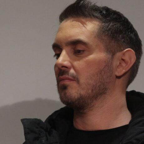 ektakto-8211-matheftike-gia-ton-chatzigianni-akyronei