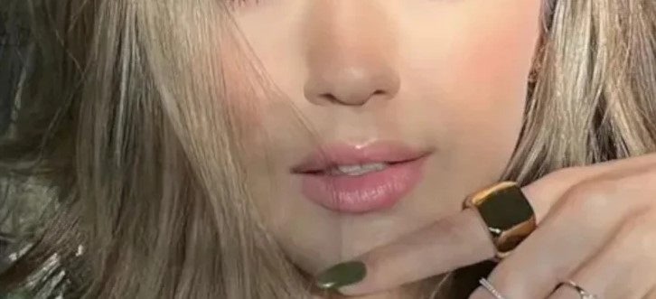 austria-agnooumeni-influencer1