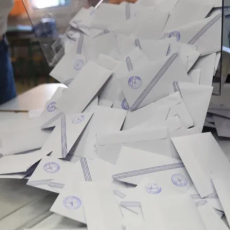 evrwekloges_exitpoll_jpg-900×473