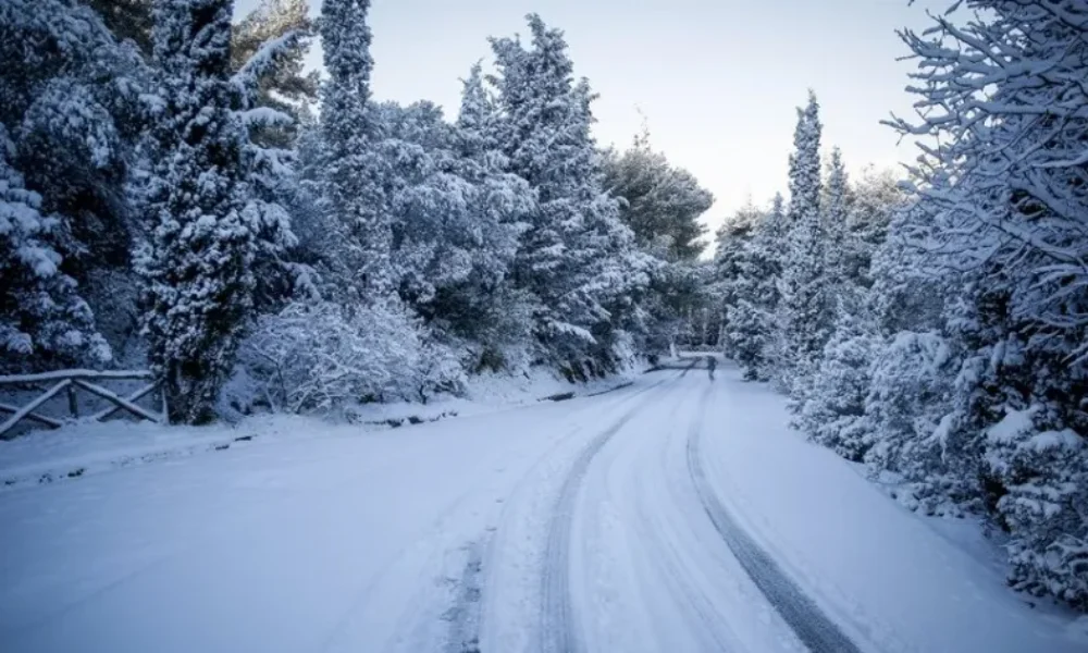 merominia-noemvriou-erchontai-megales-anatropes-ston-kairo-i-proti-kakokairia-tou-cheimona-pro-ton-pylon