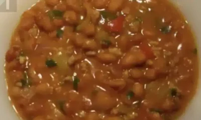 to-lachaniko-pou-troei-oli-ti-zachari-tou-organismou-2