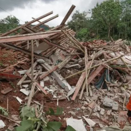 tragodia-tora-toulachiston-6-nekroi-17-agnooumenoi-terastios-thrinos