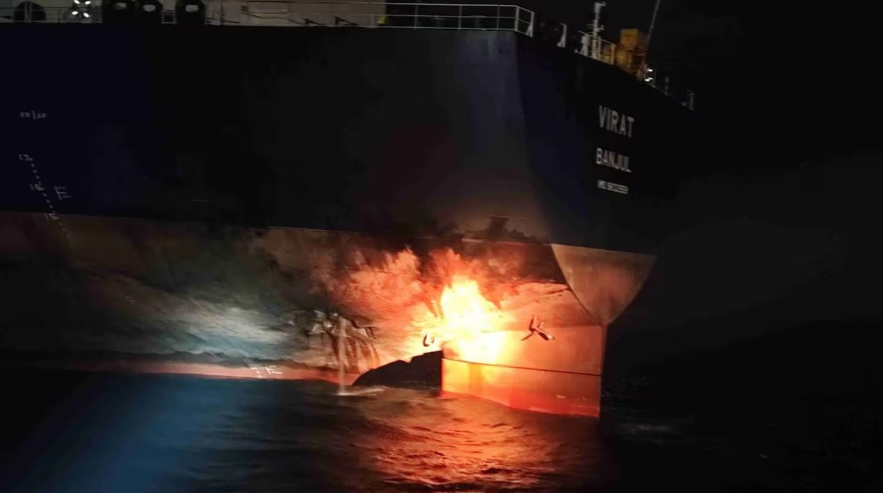 panikos-tora-sti-thalassa-egine-dipli-epithesi-apo (1)