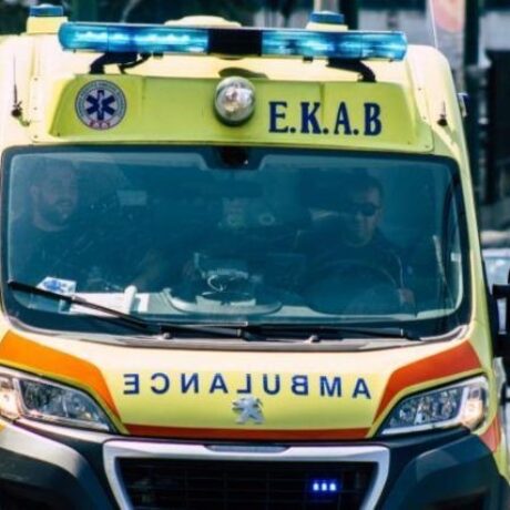 aneipoti-tragodia-mana-kai-pateras-sto-keratsini-pethanan