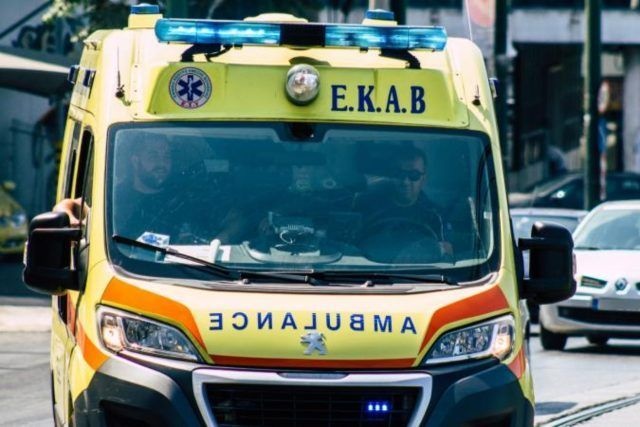 aneipoti-tragodia-mana-kai-pateras-sto-keratsini-pethanan