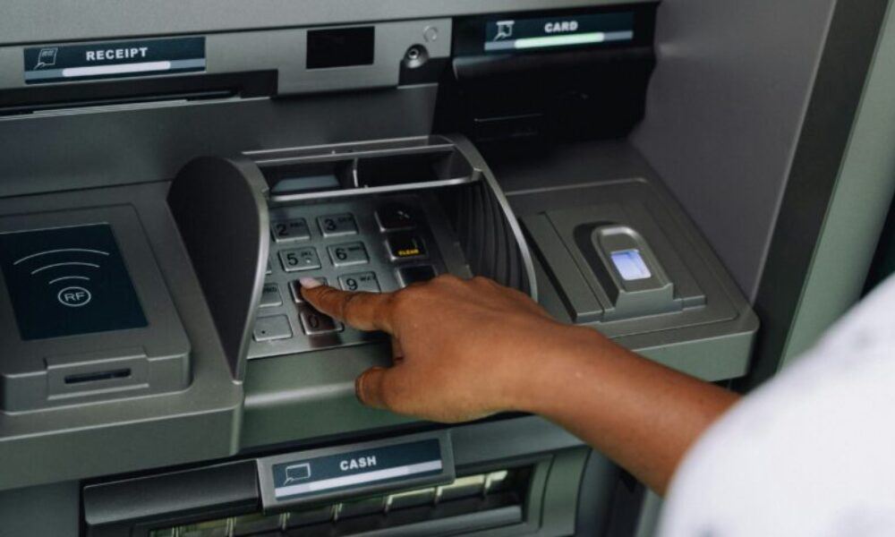 atm-telos-oi-kartes-scaled-1-900×473