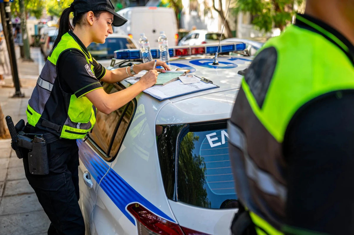 astynomia-o-neos-elenchos-pou-tha-kanei-stous