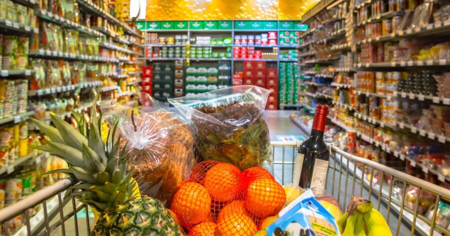 143102705_l-2048×1280-1-900×473